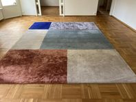 Matta, Layered, 3 x 4 meter.