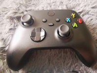 Två st xbox kontroll 