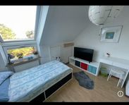 ikea säng med förvaring och tv-bänk bortskänkes