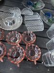 Glas och talrik köks tillbehör 