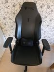 secretlab titan evo black