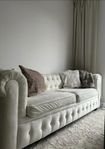 Bäddsoffa i Chesterfield modell 