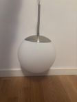 Liten taklampa/fönsterlampa bortskänkes 