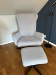 Snurrfåtölj med pall