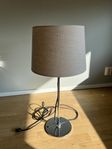 Bordslampa 