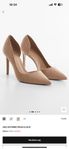 mango asymmetriska klackskor nude storlek 37