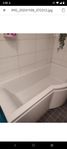 bathtub with side glass 