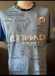 Manchester City signerad tröja 24/25