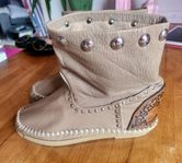 LdiR boots