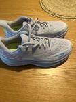 hoka clifton 9