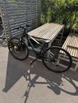 Specialized Hybrid! 28” hjul/small ram