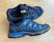 Salomon Gore-Tex storlek 37