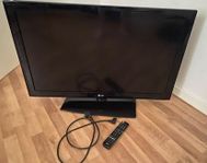 TV 32 tum LG med fjärrkontroll