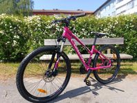 Crescent Feima 26 tum Damcykel som är i utmärkt skick som 