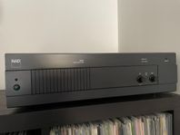 NAD 2600A
