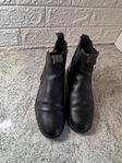 boots i storlek 37