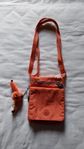 Kipling väska