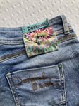 Snygga jeans från Desigual