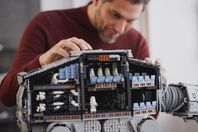 LEGO Star Wars AT-AT 75313. Ultimate Collector Series 18+