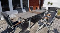Utemöbler ATO DESIGN i teak, Bord + 8 stolar + 8 dynor