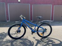 Barncykel – 24 tum, 7 växlar