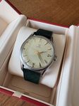 Omega classic jumbo med honeycomb tavla. Nyservad.
