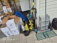 Massa trädgårdredskap.