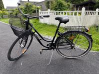 Svart damcykel Sjösala