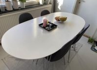 köksbord + iläggsskiva