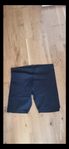 Gina tricot shorts storlek large i bra skick