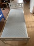 Två barnsängar IKEA kritter