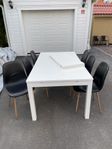 Bord och stolar