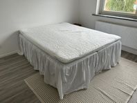 IKEA säng Skotterud 160 cm, nyskick