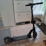 Elsparkcykel FREEVE . DEFEKT