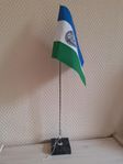 Bordsstandar med Jämtlands flagga 