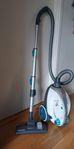 Mycket billiga HOOVER dammsugare.