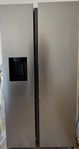Samsung Side by side 90cm RS68 serien med Ismaskin