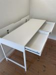 Skrivbord IKEA Alex 