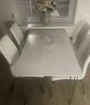 Matbord & stolar / matgrupp