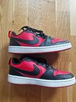 Nike Court Borough Low Recraft sneakers storlek 38.5