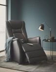 Fåtölj Elof recliner  med lyfthjälp Nypris 12995kr
