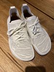 Vivobarefoot Motus sneaker 
