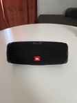 JBL Charge 4