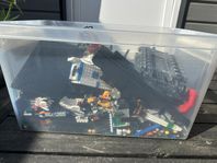 2 lådor lego