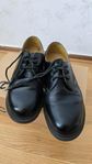 Dr Martens  skor, str 44