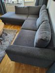 Stor soffa med divan från Mio