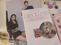 K-POP ITZY Checkmate album 