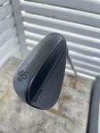 Titleist SM9 Wedge - 46°, 10F - höger