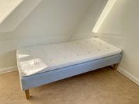 Säng 200x90