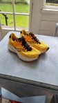 Fina Saucony löparskor